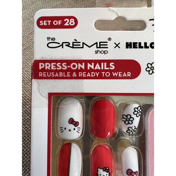 Creme Shop HELLO KITTY Red White Bow Face Set Of 28 Gel Press On Nails NEW - Picture 2 of 9